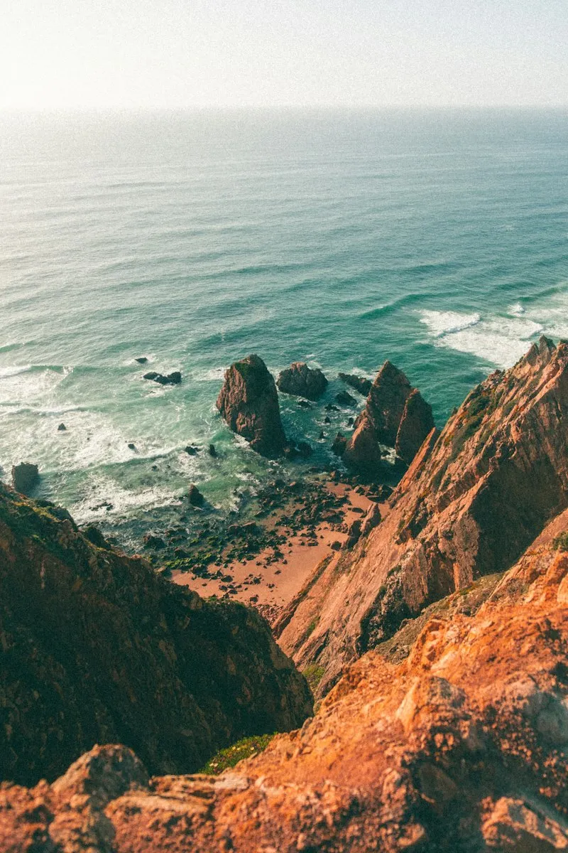 Les falaises du Cabo da Roca face à l’Atlantique